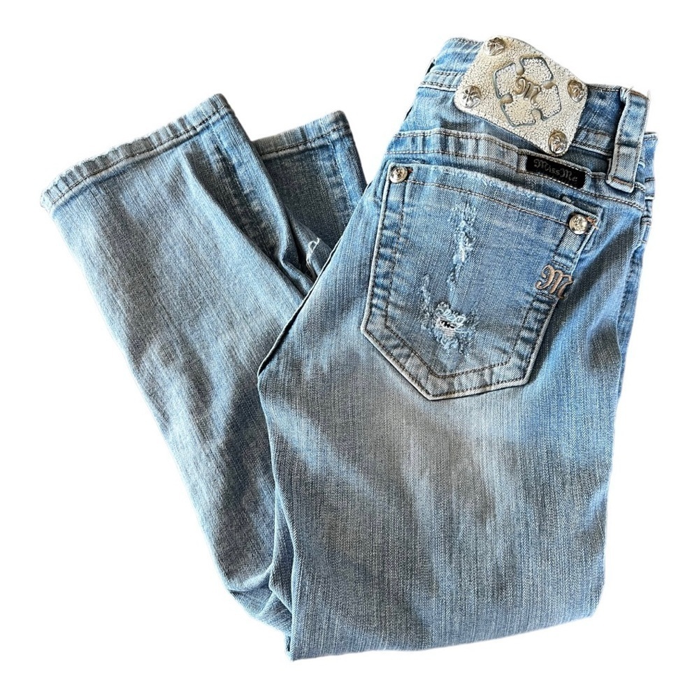 Miss Me signature cuffed capri jean size 27 style J55151P31